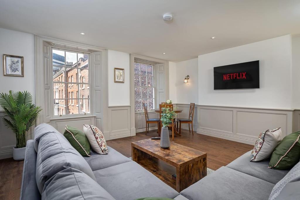 Paradise Square-Remodelled 18Th Century Apartment Sheffield Exterior photo